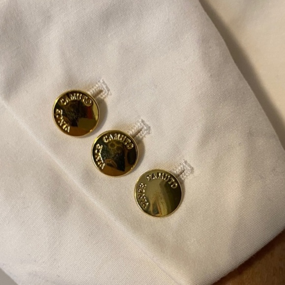 Vince Camuto Winter White Blazer with Gold Zipper and Button Accents Size 10 - Picture 3 of 4